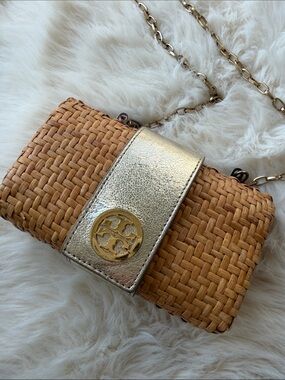 Tory Burch Rattan Woven Crossbody clutch combo with Metallic Strap Accent
